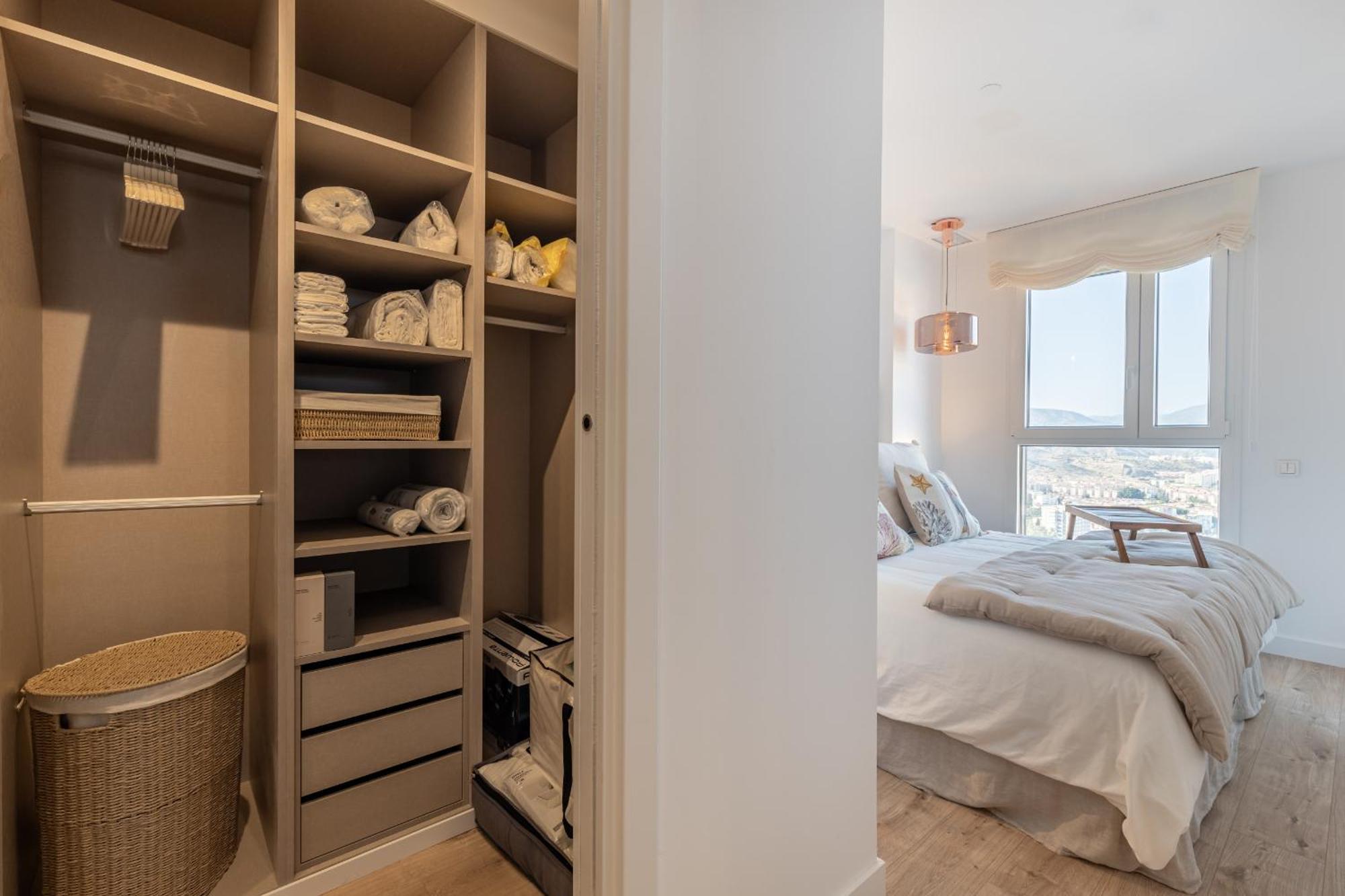 Apartamento Skyline 9 Pool & Parking Free *