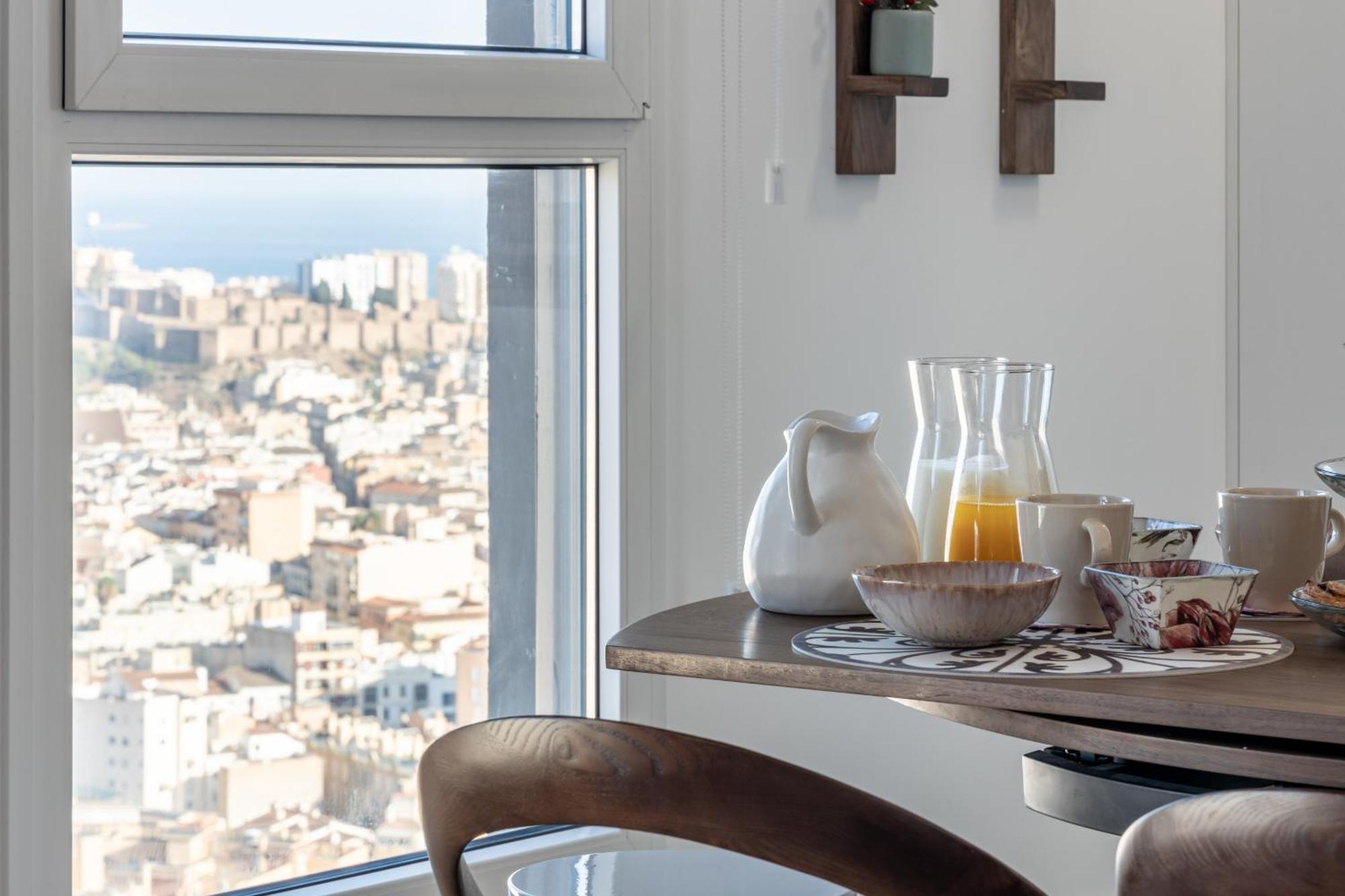 Skyline 9 Pool & Parking Free Malaga
